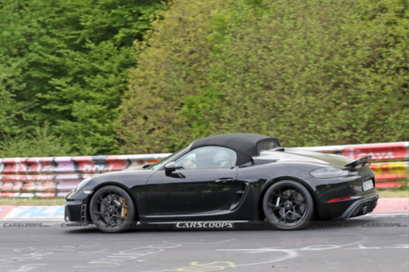 2024-Porsche-Boxster-Spyder-RS-6.jpg