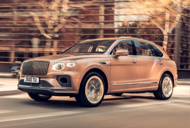 2023-Bentley-Bentayga-EWB-00010.jpg