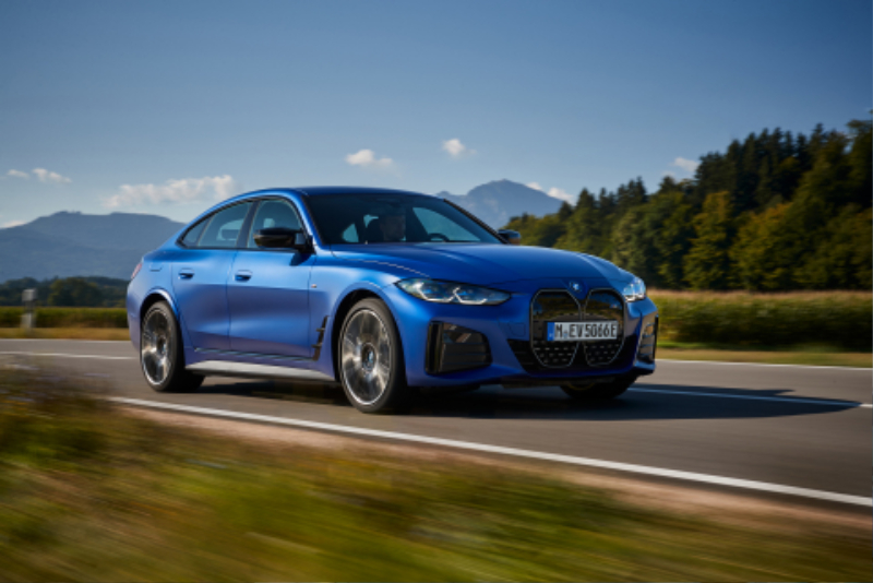 2022-BMW-poop-paint-5.jpg