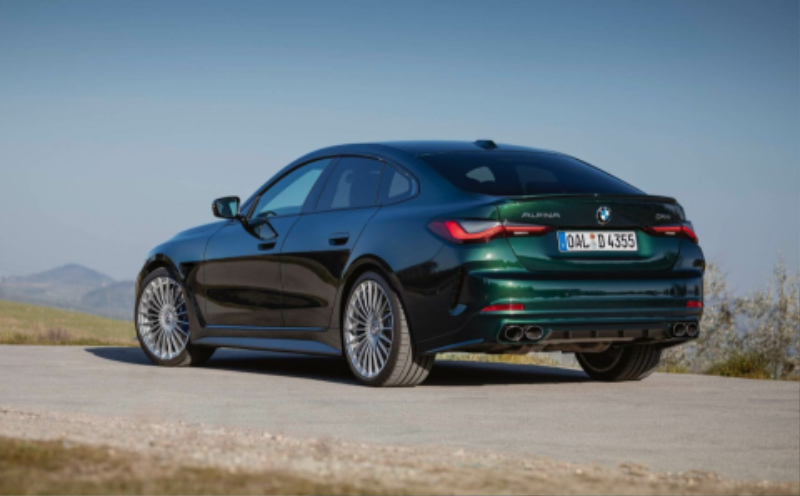 2023-Alpina-D4-S-00009.jpg