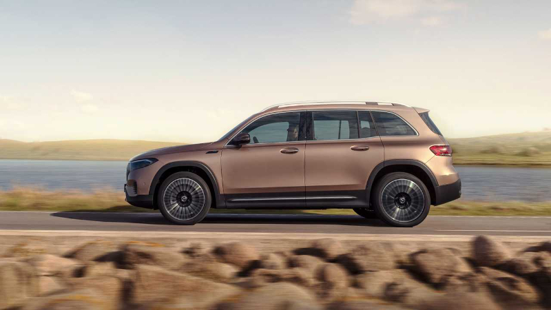 2022-mercedes-benz-eqb-350-exterior.jpg