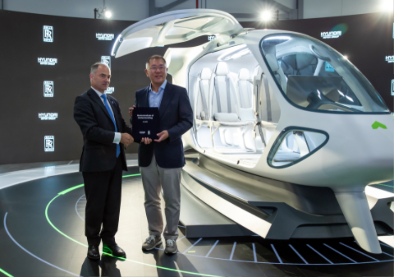 Hyundai-and-Rolls-Royce-Holdings-Drone-3.jpg
