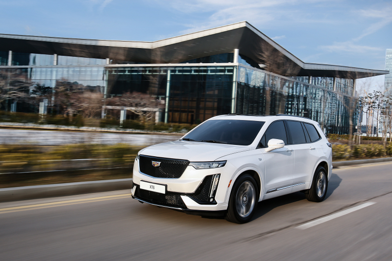 2023 XT6_2.jpg