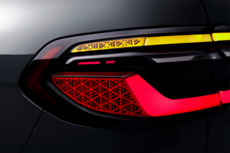 2023-BMW-X7-23.jpeg