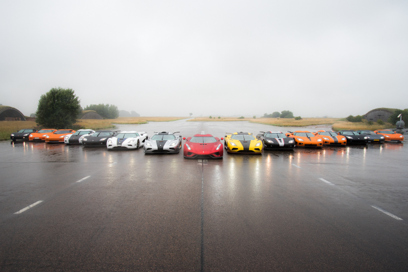 koenigsegg-has-built-130-cars-here-are-10-of-them-sharing-the-angelholm-track-109930_1.jpg