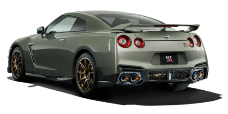 2024-Nissan-GT-R-33.jpg