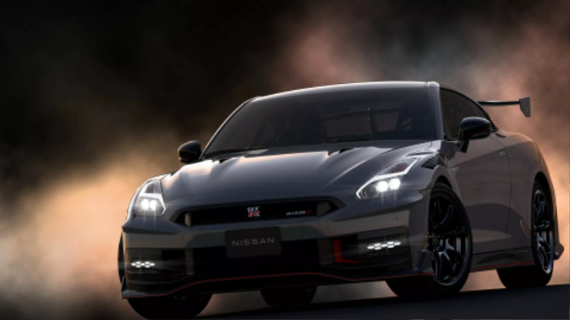 2024-Nissan-GT-R-1.jpg