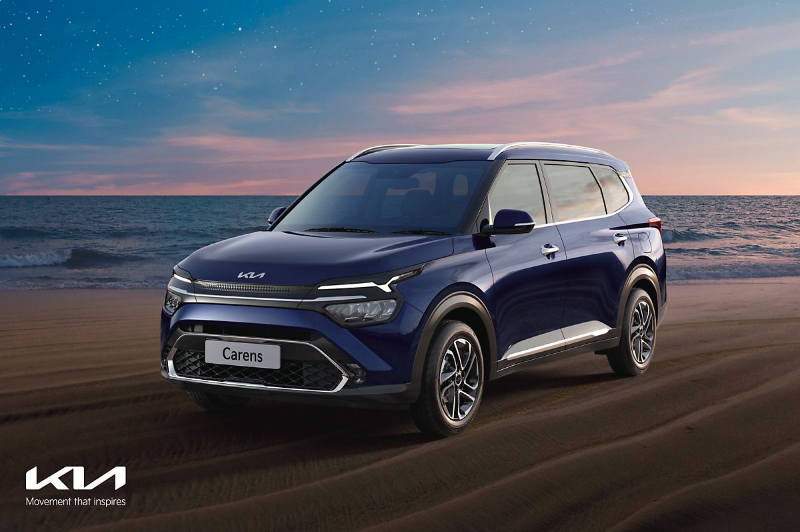 kia-carens-2788.jpg