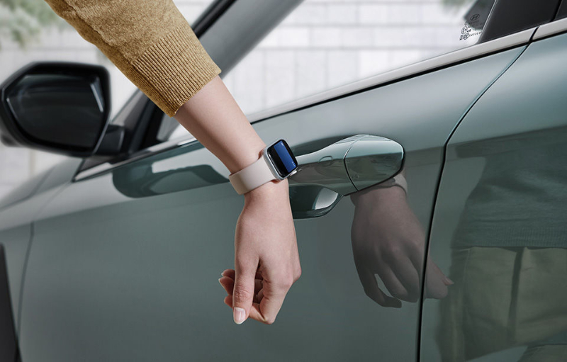 the-all-new-kona_function_digitalkey2_touch.jpg