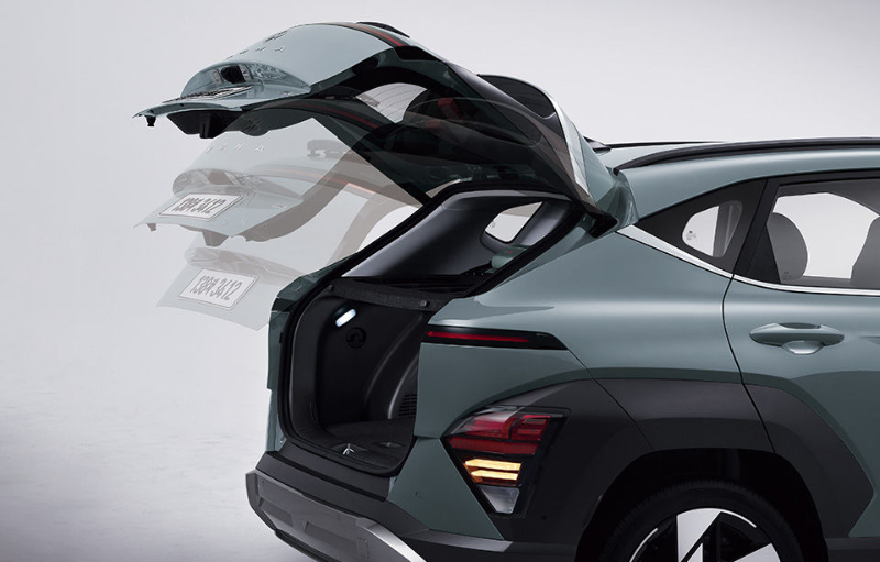 the-all-new-kona_function_smart_power_tail_gate.jpg