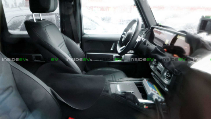 mercedes-eqg-inside-out-4.jpg