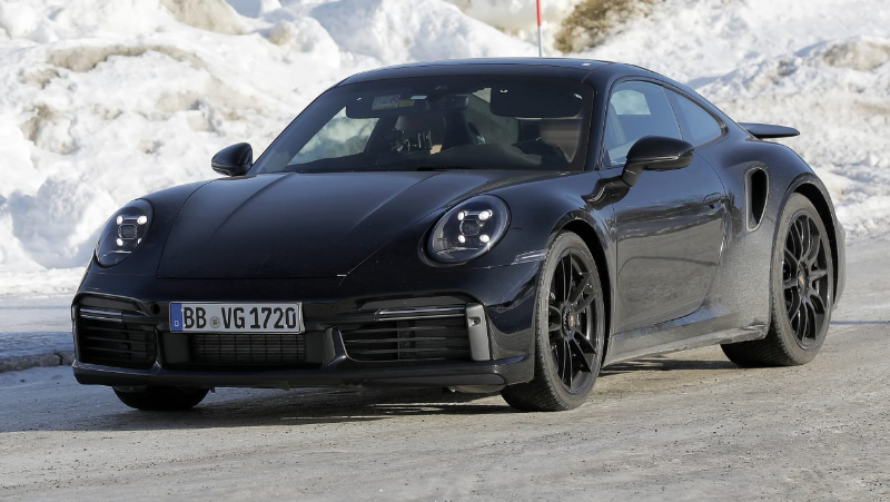 Porsche 911 Turbo S 992.2 facelift spyshots.jpg