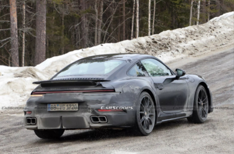 Porsche-911-Turbo-scoop-b-00011.jpg