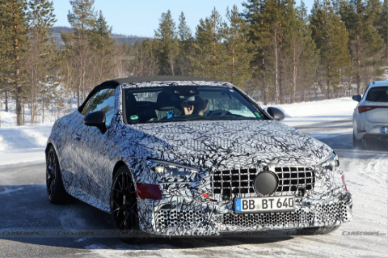 2024-Mercedes-AMG-CLE-63-16.jpg