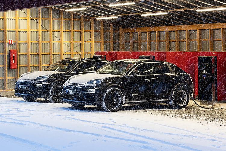 porsche-macan-ev-teaser-2.jpg