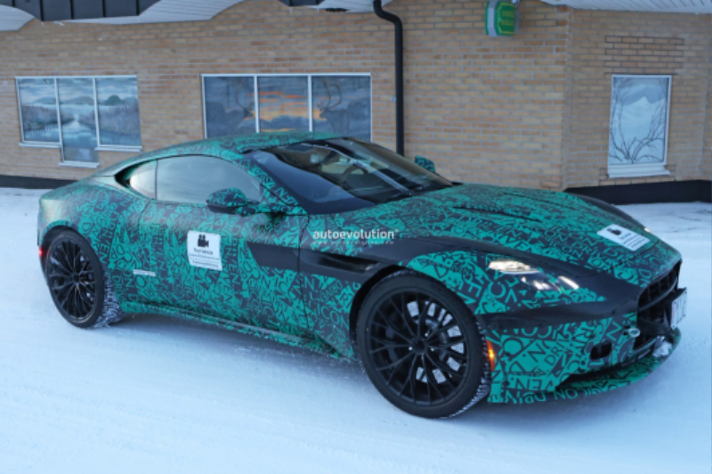 2024-aston-martin-db11-facelift-shows-updated-headlights-could-be-called-db12_19.jpg