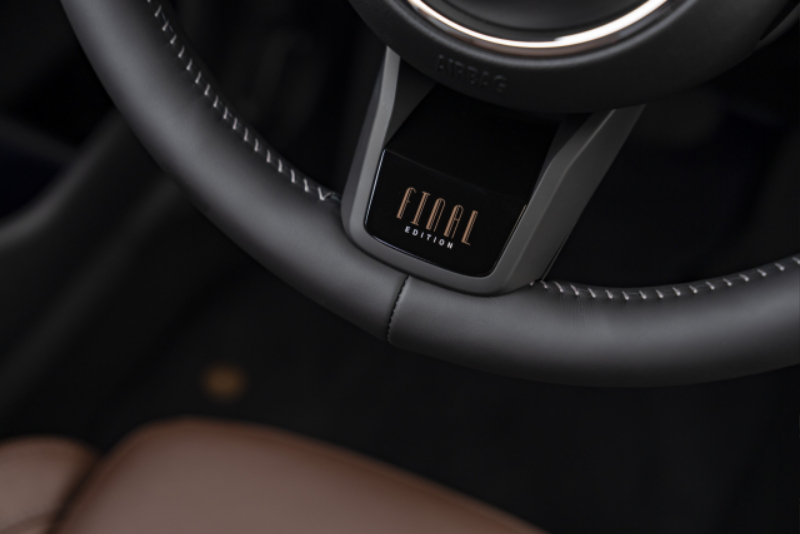 mini-pulling-the-plug-on-the-clubman-final-edition-bids-farewell-to-the-model_8.jpg