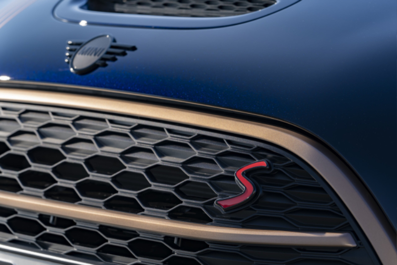 mini-pulling-the-plug-on-the-clubman-final-edition-bids-farewell-to-the-model_26.jpg