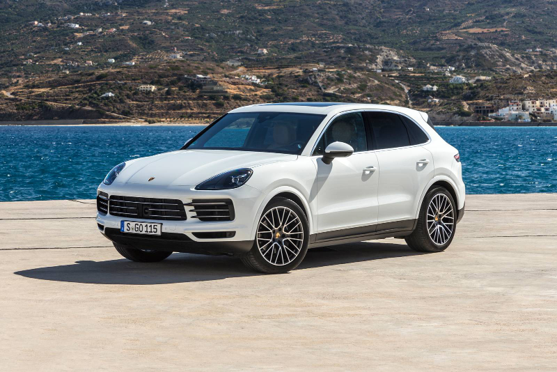 2020_porsche_cayenne_4dr-suv_base_fq_oem_1_1600.jpg