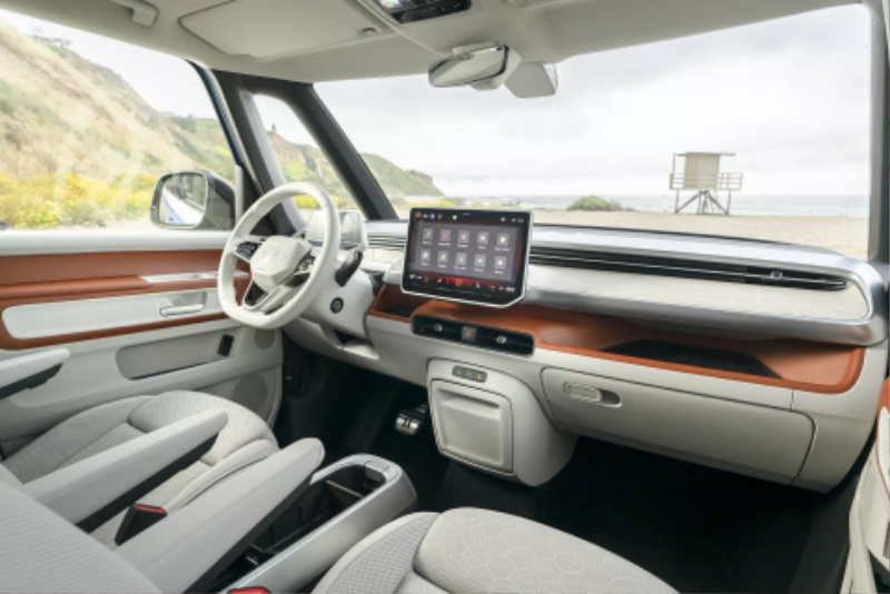 2024-Volkswagen-ID-Buzz-3-Row-North-American-Spec-36.jpg