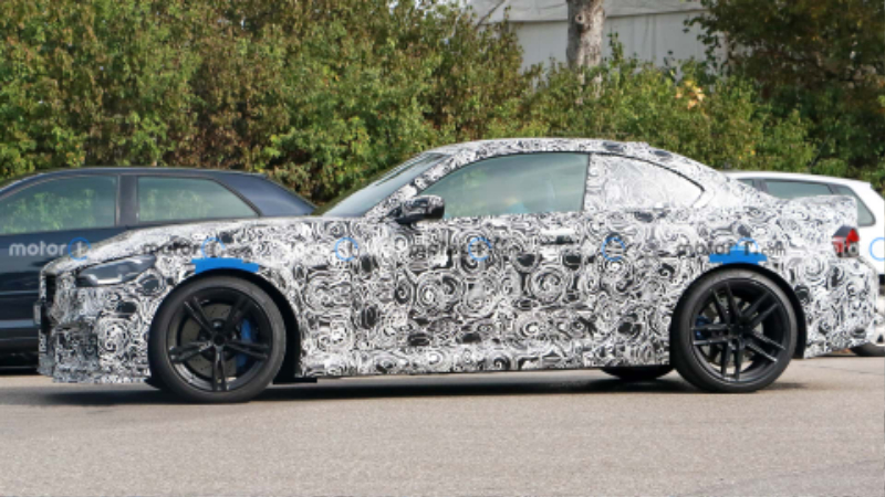 new-bmw-m2-cs-spy-photos (6).jpg