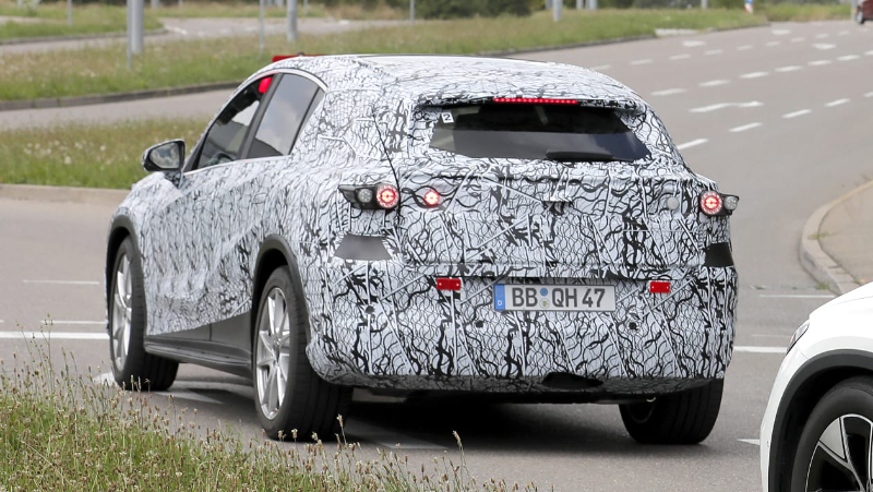 Mercedes EQC Mk2-5.jpg