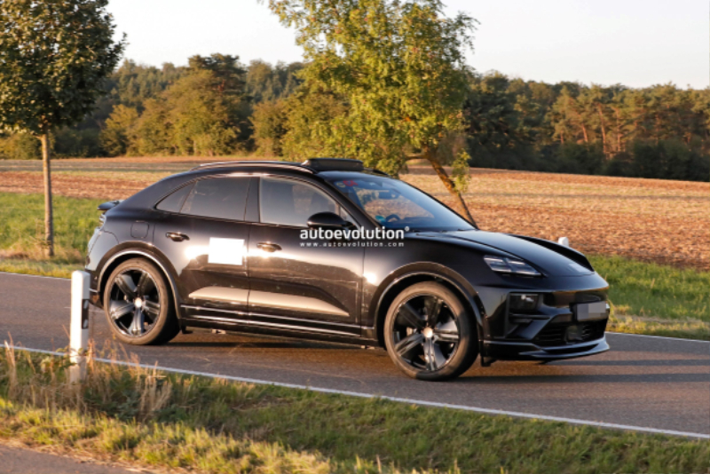 2024-porsche-macan-ev-prototype-shows-coupe-roofline-dual-motor-powertrain-offers-603-hp_16.jpg