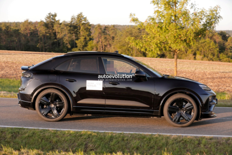 2024-porsche-macan-ev-prototype-shows-coupe-roofline-dual-motor-powertrain-offers-603-hp_17.jpg