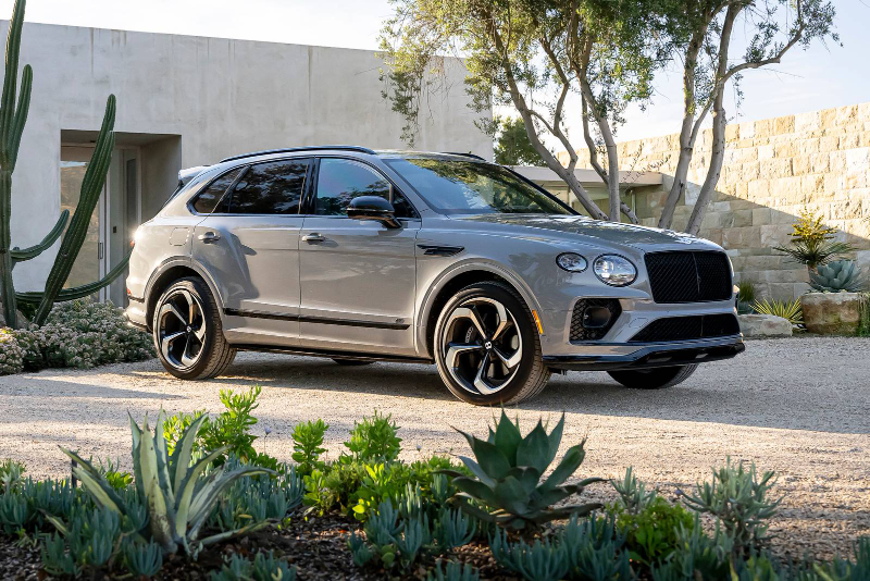 2022_bentley_bentayga_4dr-suv_s_fq_oem_1_1600.jpg