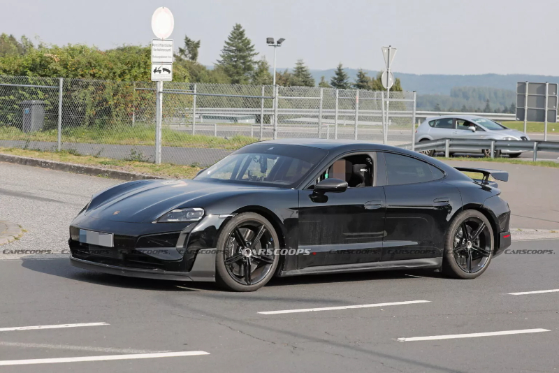 Porsche-Taycan-Turbo-GT-Scoop-New-7-1536x1024.jpg