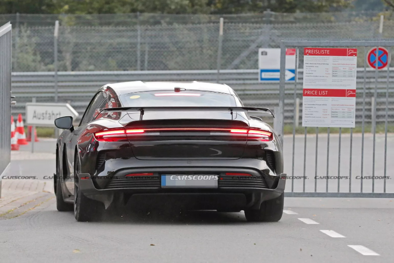 Porsche-Taycan-Turbo-GT-Scoop-New-26-1536x1024.jpg