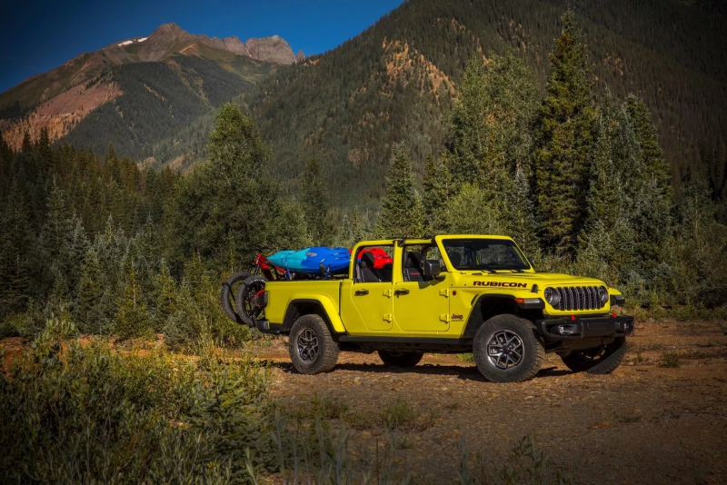 2024-Jeep-Gladiator-006-1536x1024.jpg