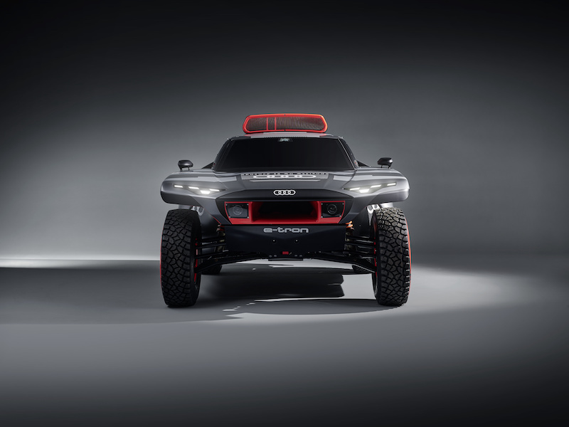 AUDI-RS-Q-e-tron4.jpg