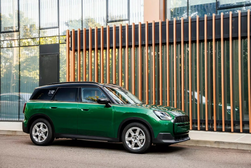 2025-MINI-Countryman-Electric-918-4-1536x1025.jpg