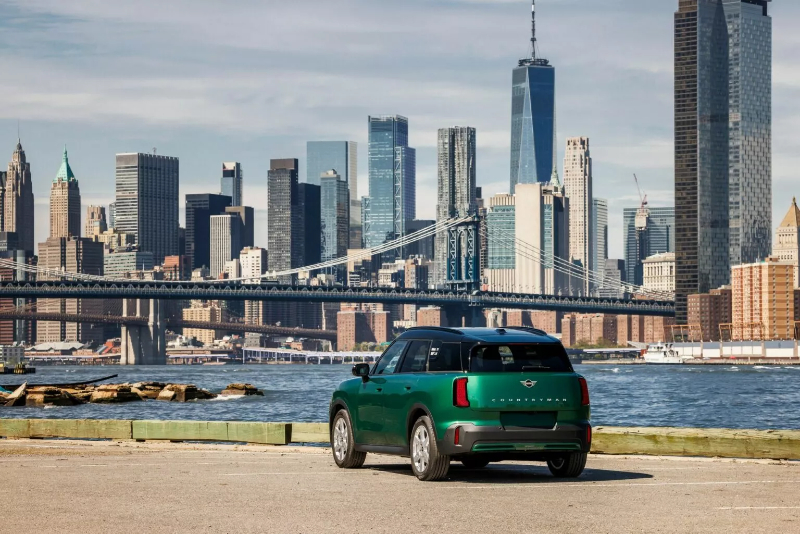 2025-MINI-Countryman-Electric-918-7-1536x1025.jpg