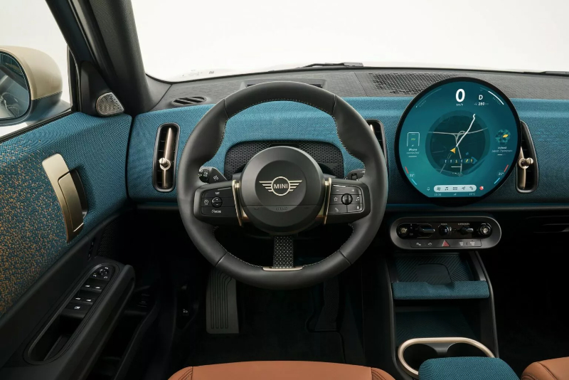 2025-MINI-Countryman-Electric-918-111-1536x1024.jpg