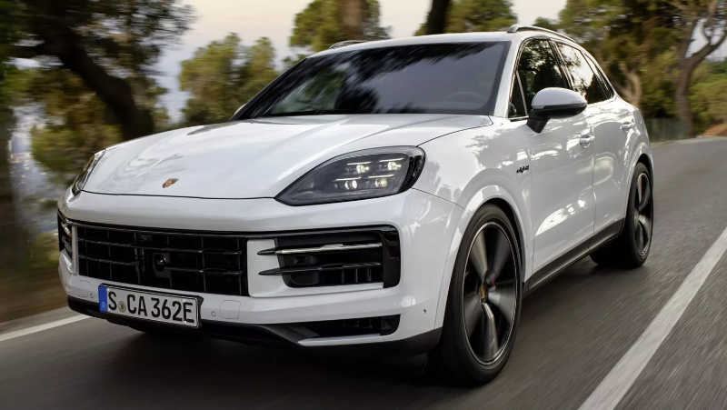 2024-Porsche-Cayenne-S-E-Hybrid-4-1536x864.jpg