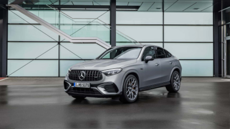 2025-mercedes-amg-glc-63-s-e-performance (2).jpg