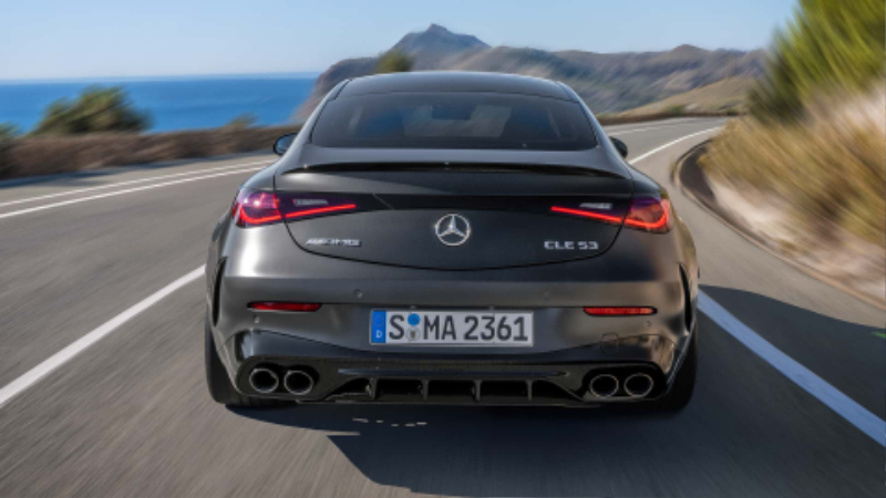 2024-mercedes-amg-cle53-coupe (14).jpg