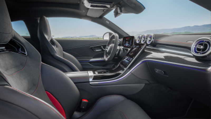 2024-mercedes-amg-cle53-coupe (22).jpg
