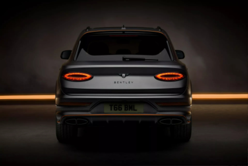 Bentley-Bentayga-S-Black-Edition-5.jpg
