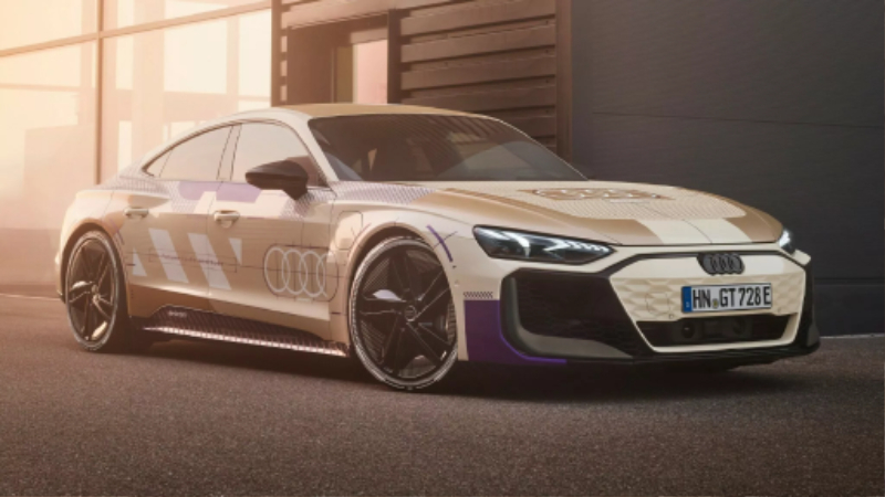 2025-Audi-E-Tron-GT-Prototype-1s-2048x1152.jpg