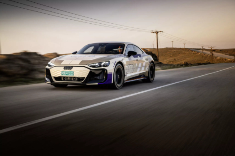 2025-Audi-E-Tron-GT-Prototype-23-2048x1366.jpg
